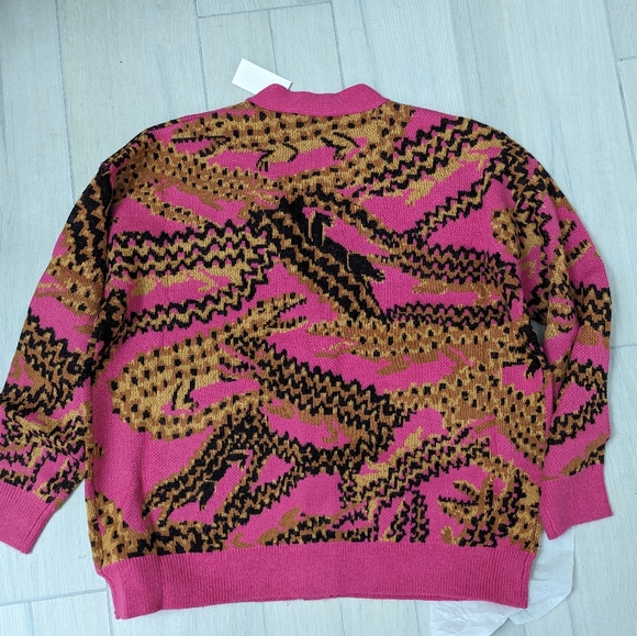 COPY - Farm Rio Crocodile Cardigan NWT - Picture 6 of 7